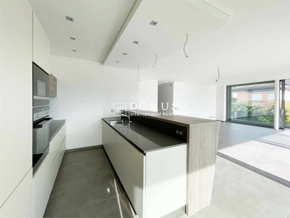 Apartment in Comano, Ticino, Switzerland 3 - 14000939