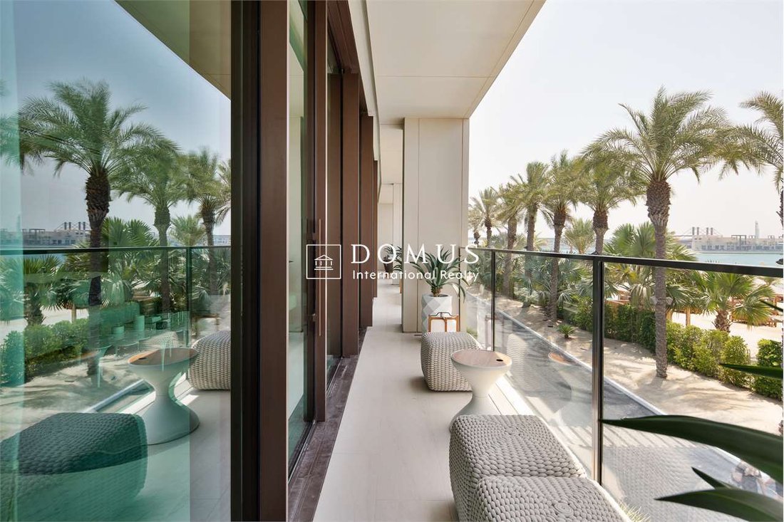 Apartment in Palm Jumeirah, Dubai, United Arab Emirates 2 - 12585229