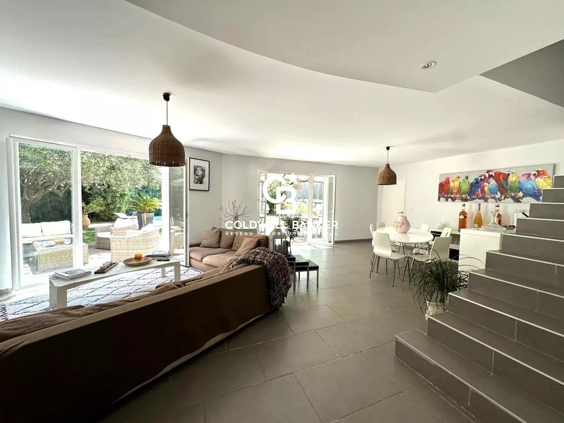 House in Rayol-Canadel-sur-Mer, Provence-Alpes-Côte d'Azur, France 2 - 15987777