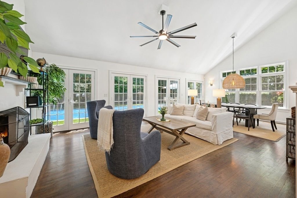 East Hampton, New York, United States 2 - 15879462