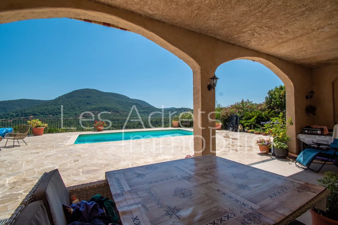 House in Les Adrets-de-l'Estérel, Provence-Alpes-Côte d'Azur, France 3 - 13942582