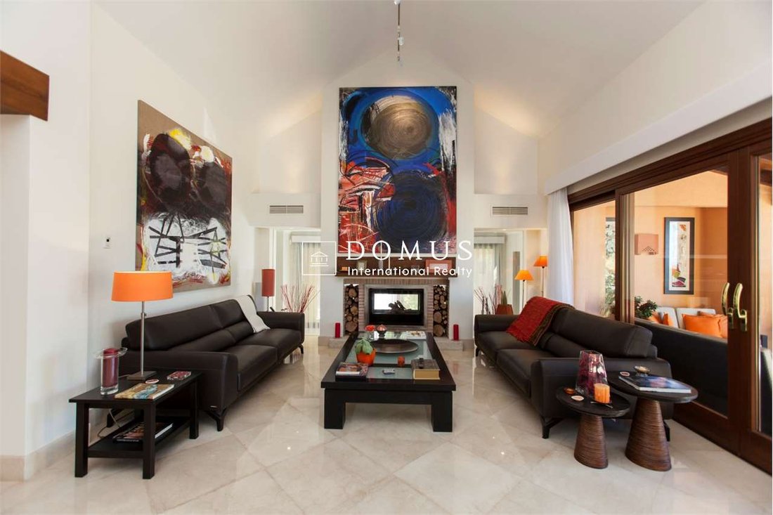 Villa in Sierra Blanca, Marbella, Spain 3 - 12584693