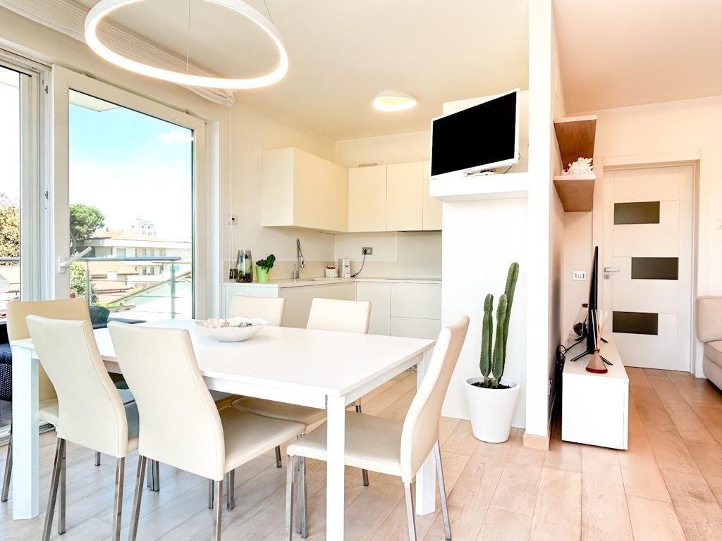 Apartment in Lido di Camaiore, Camaiore, Tuscany 3 - 15989081