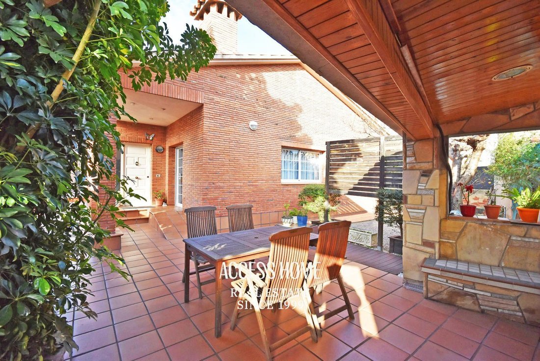 House in Premia de Mar, Catalonia, Spain 4 - 15988136