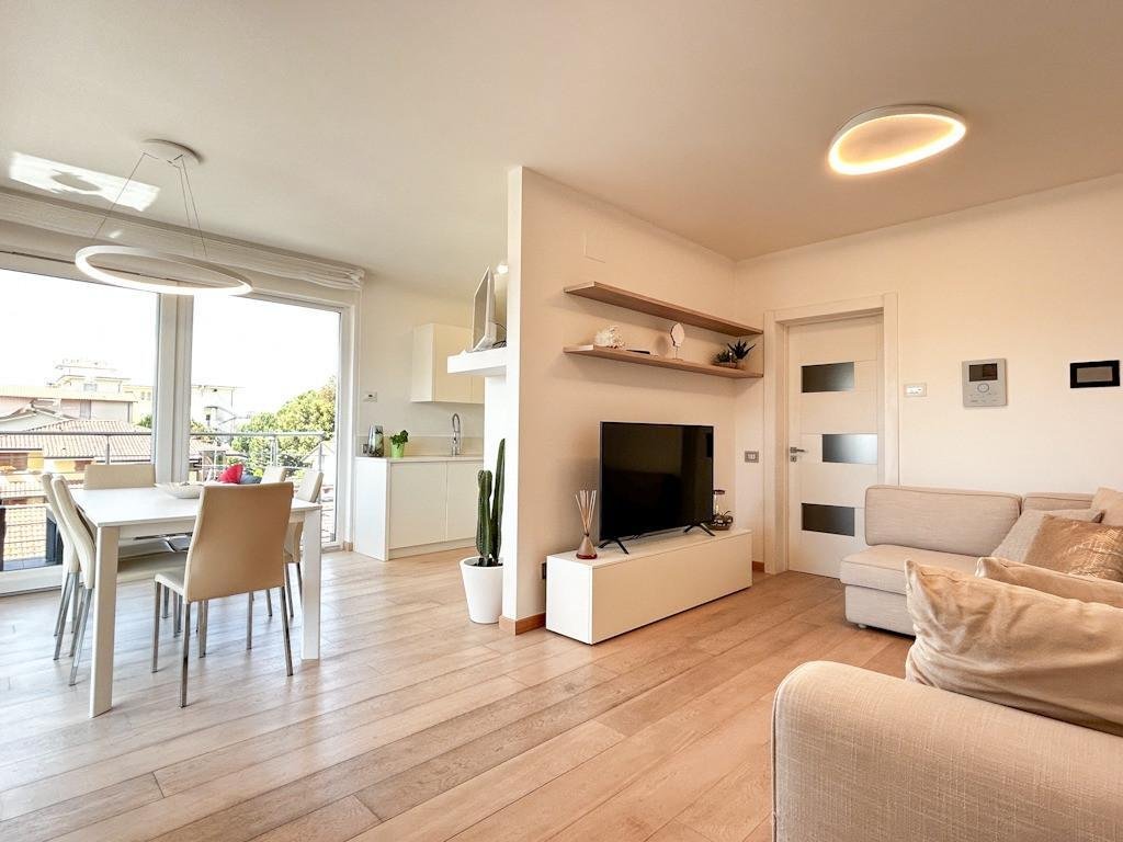 Apartment in Lido di Camaiore, Camaiore, Tuscany 1 - 15989081