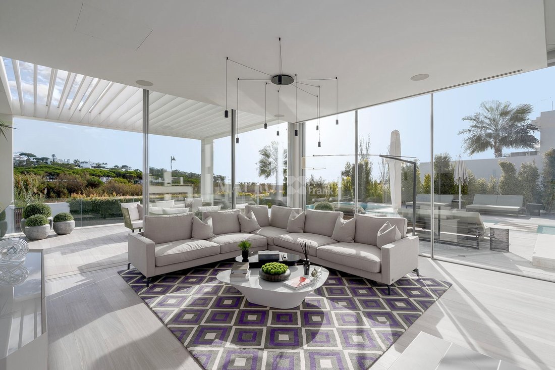 Villa in Vale do Lobo, Almancil, Portugal 5 - 15116282