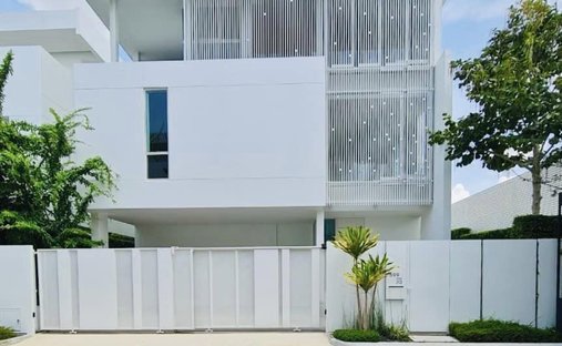 House in Nawamin, Bangkok, Thailand 1