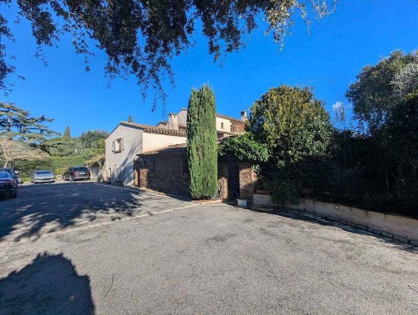 Villa a Grimaud, Provenza-Alpi-Costa Azzurra, Francia 4 - 15990517
