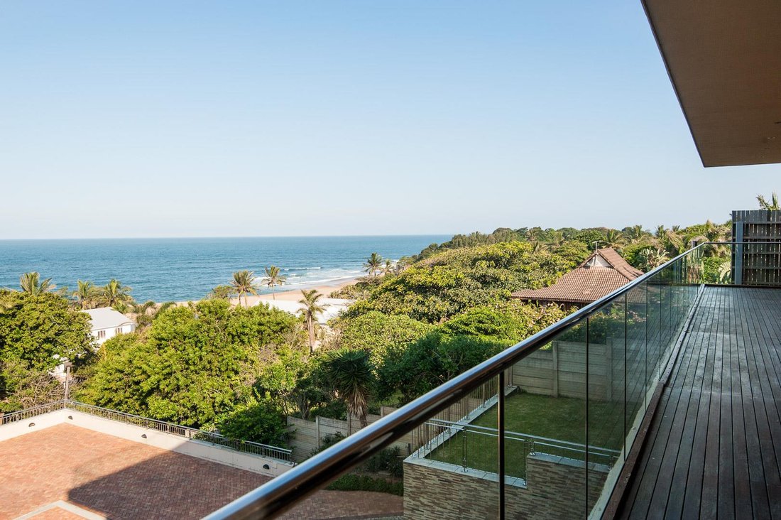 House in Zinkwazi Beach, KwaZulu-Natal, South Africa 1 - 15853815