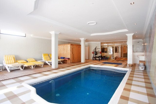 Villa in Estepona, Andalusia, Spain 5 - 15992566