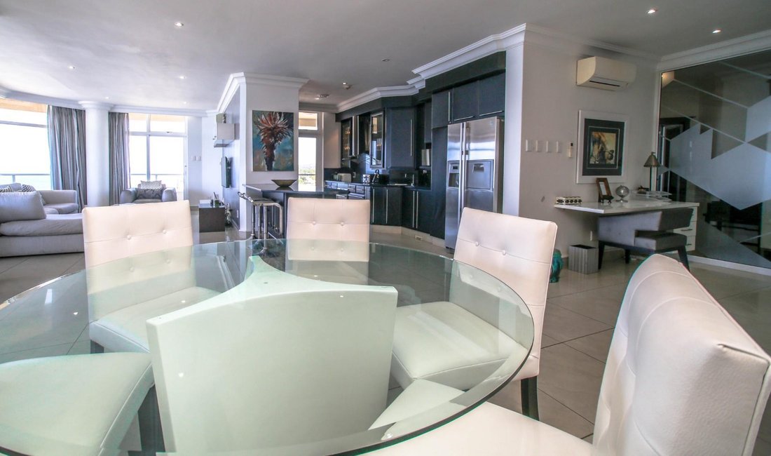 Apartment in La Lucia, KwaZulu-Natal, South Africa 5 - 15853977