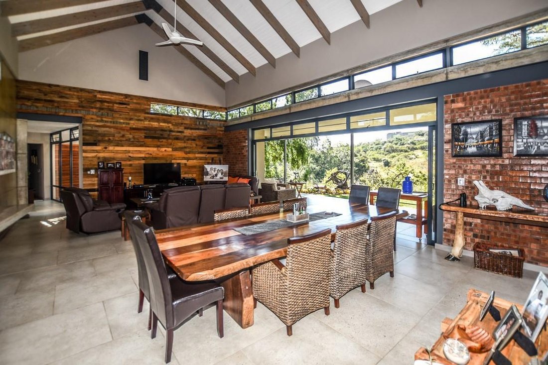 House in Mbombela, Mpumalanga, South Africa 5 - 15853937