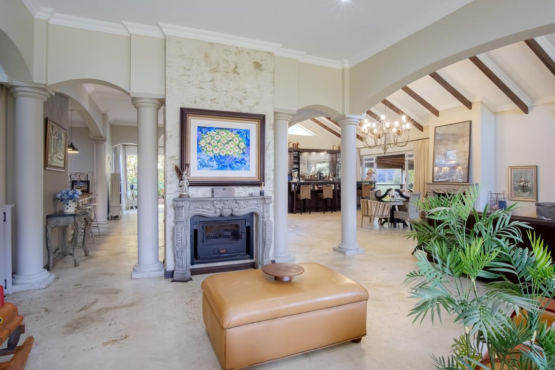 House in Garsfontein, Gauteng, South Africa 3 - 15909463