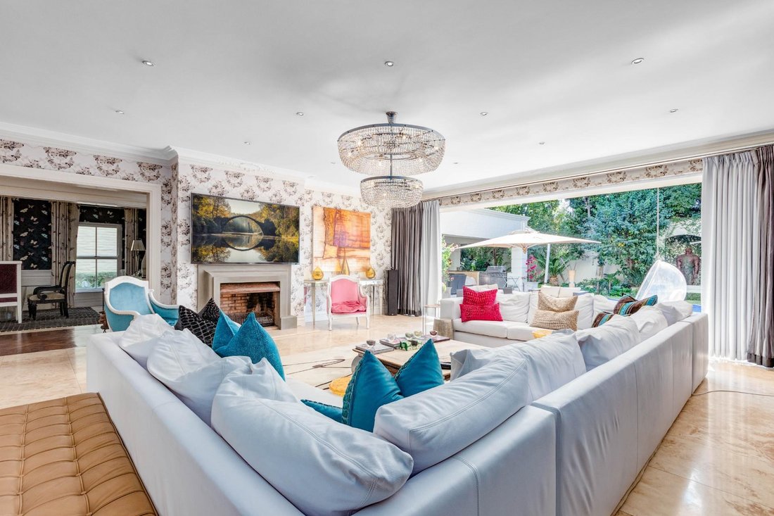 Estate in Johannesburg, Gauteng, South Africa 3 - 15853895