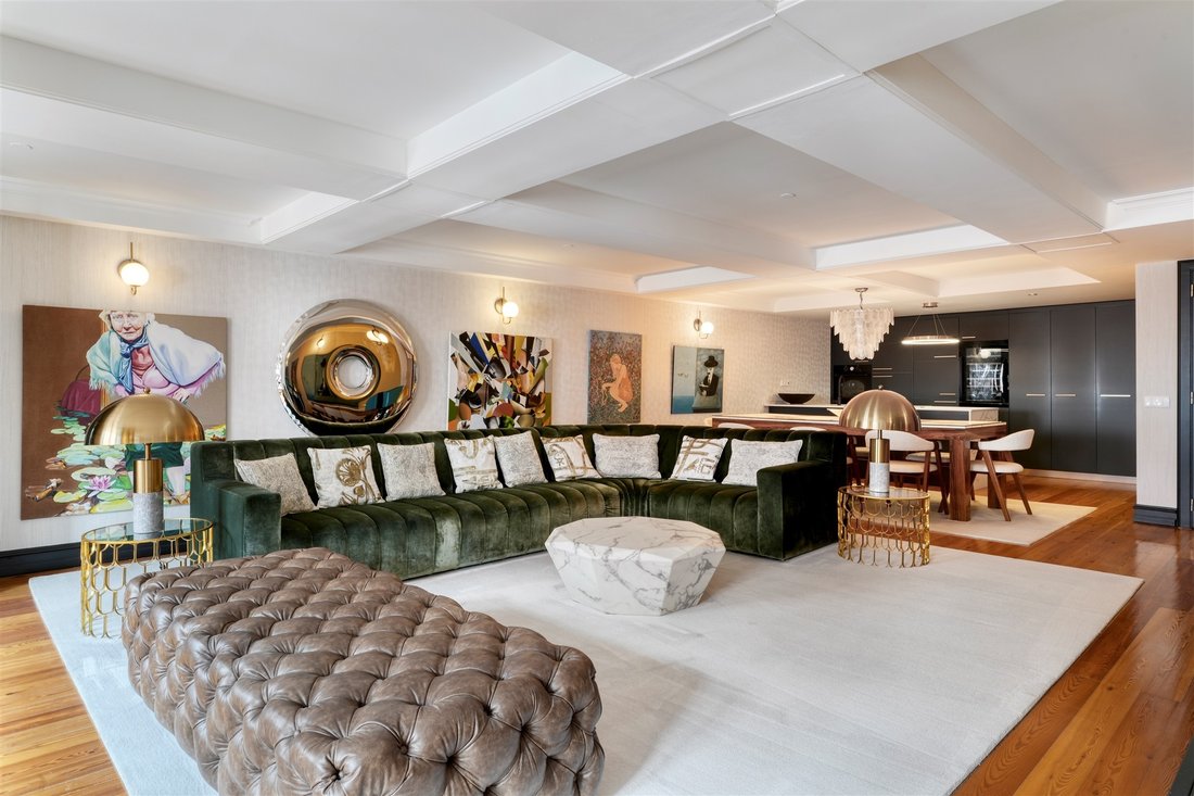 Apartment in Misericordia, Lisbon, Portugal 1 - 15990442