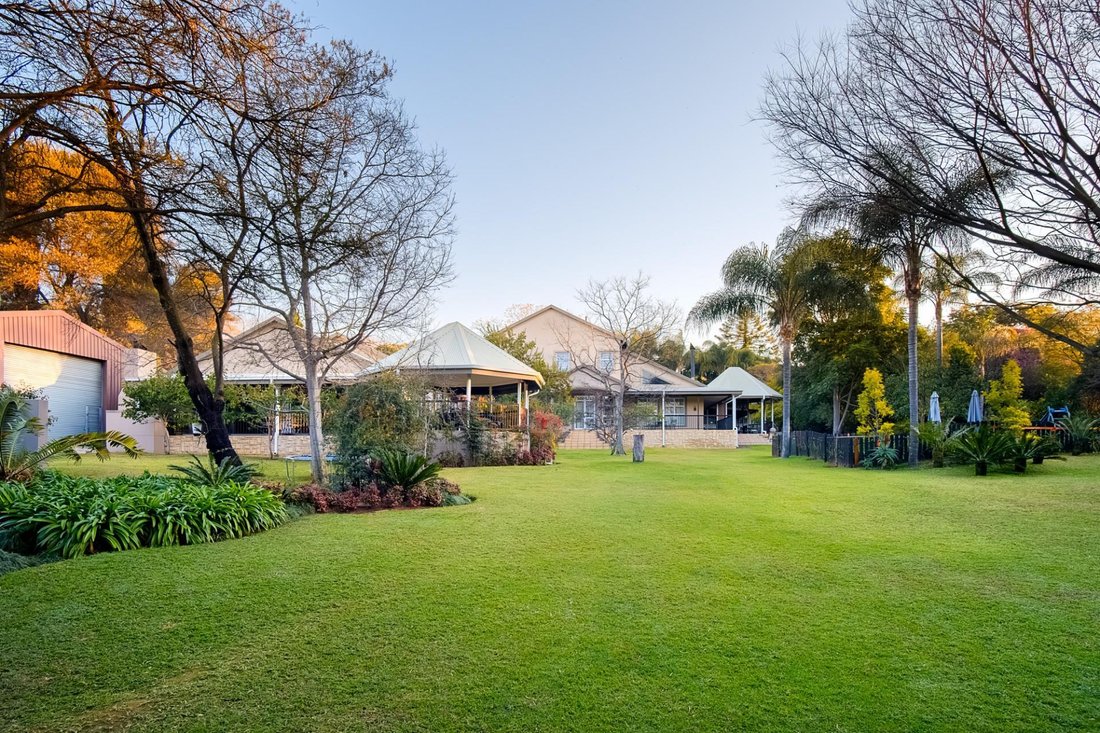 House in Garsfontein, Gauteng, South Africa 2 - 15909463