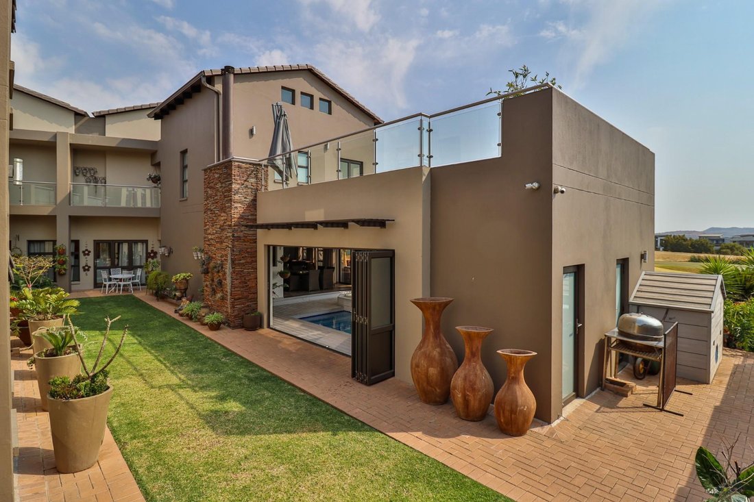 House in Centurion, Gauteng, South Africa 3 - 15853873