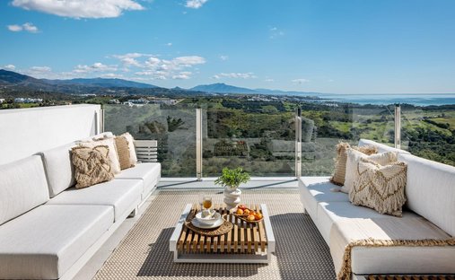 Penthouse in Casares, Andalusia, Spain 1