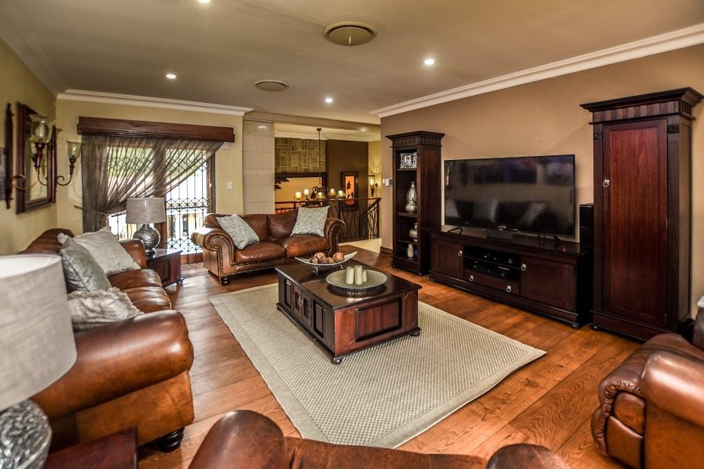 House in Mbombela, Mpumalanga, South Africa 3 - 15854010
