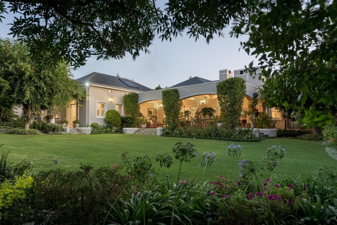 House in Cape Town, Western Cape, South Africa 2 - 15853913
