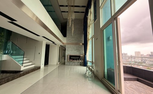 Condo in Bangkok, Krung Thep Maha Nakhon, Thailand 1