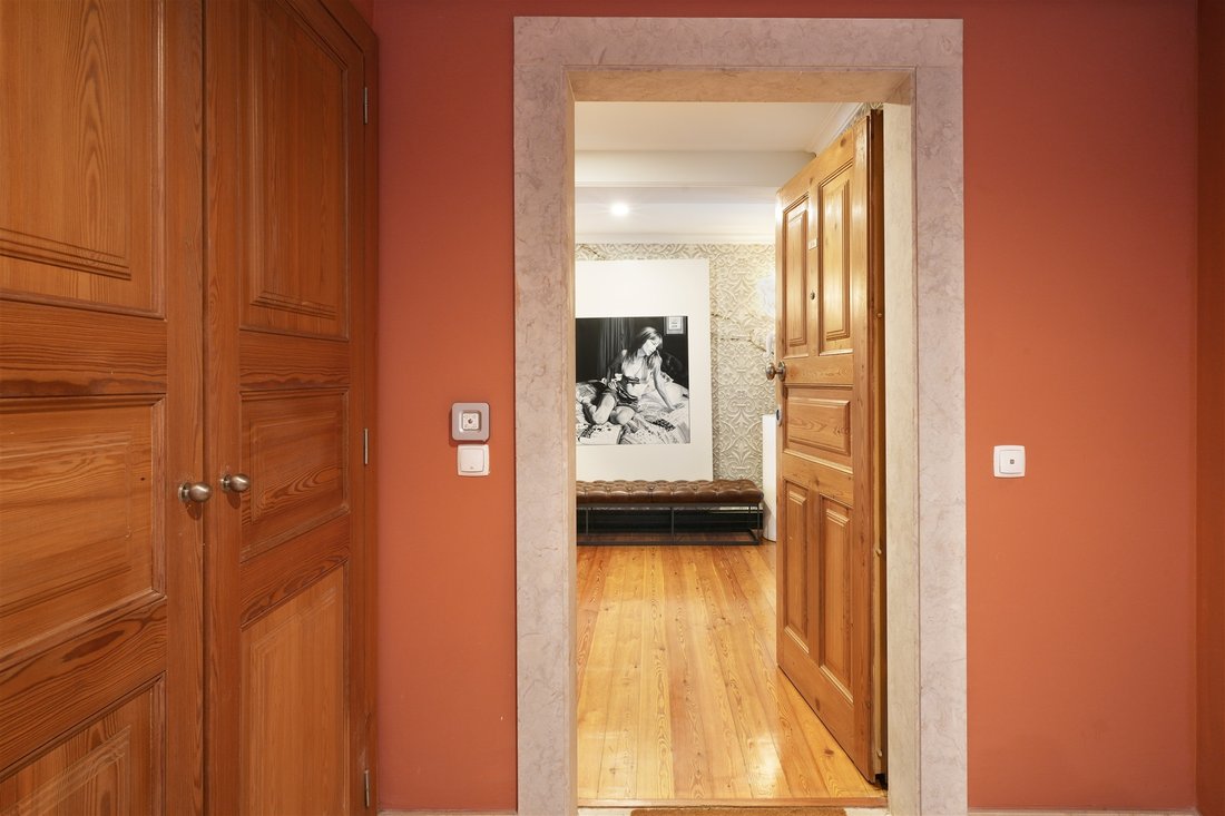 Apartment in Misericordia, Lisbon, Portugal 2 - 15990442