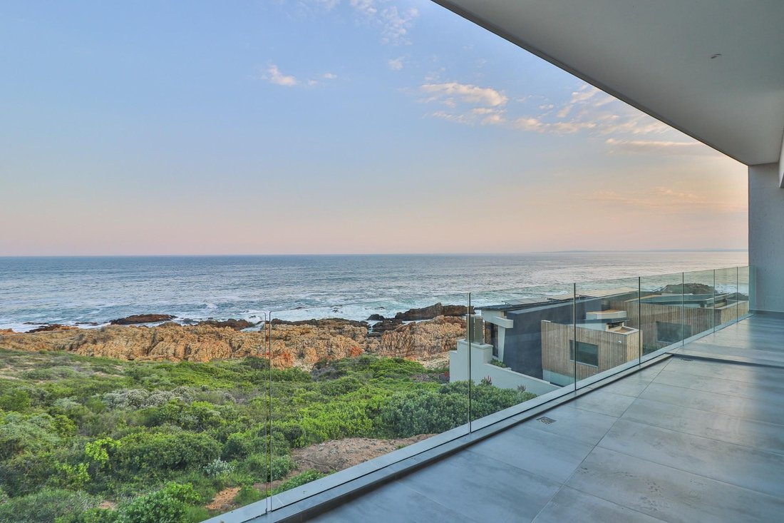 House in Mossel Bay, Western Cape, South Africa 1 - 15853925