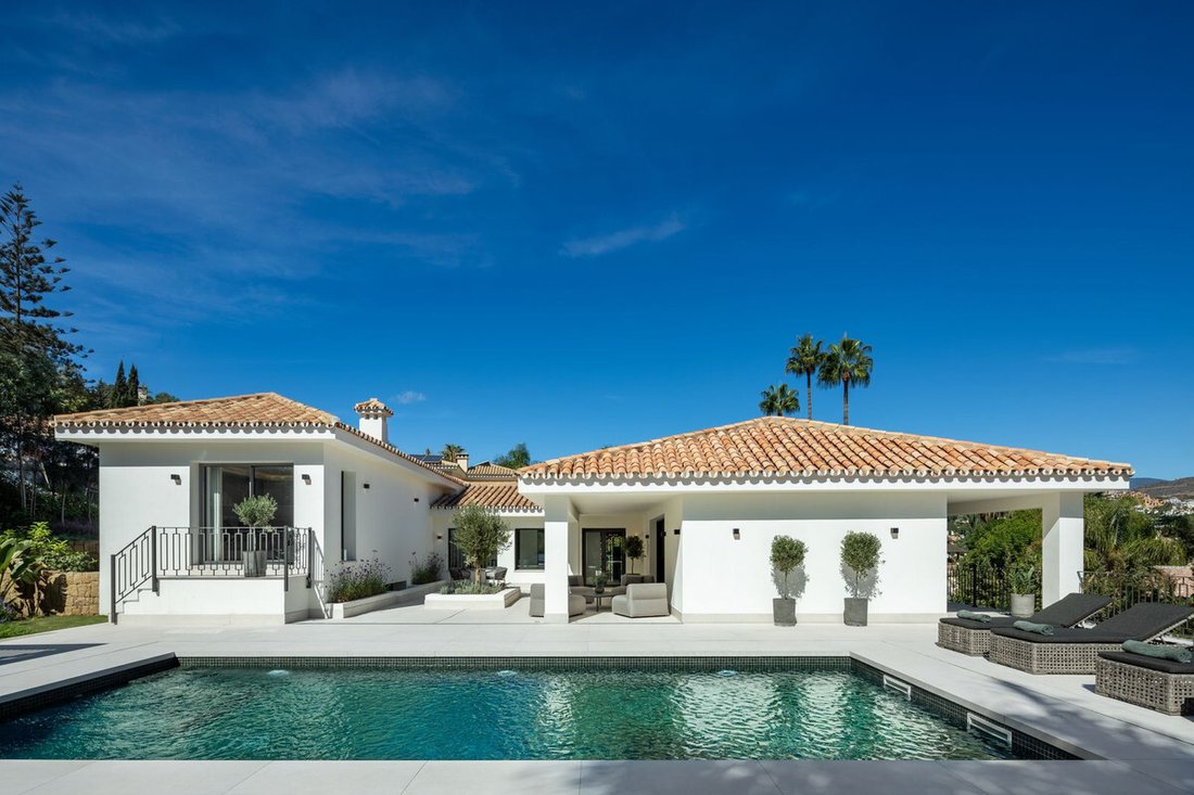 Villa a Puerto Banus, Marbella, Spagna 1 - 15992408