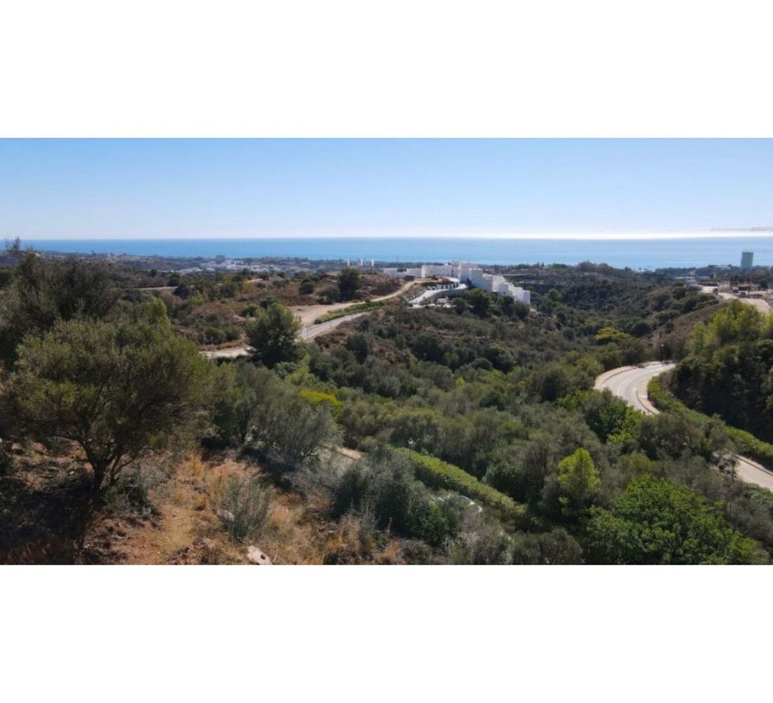 Land in Marbella, Andalusia, Spain 2 - 15991955