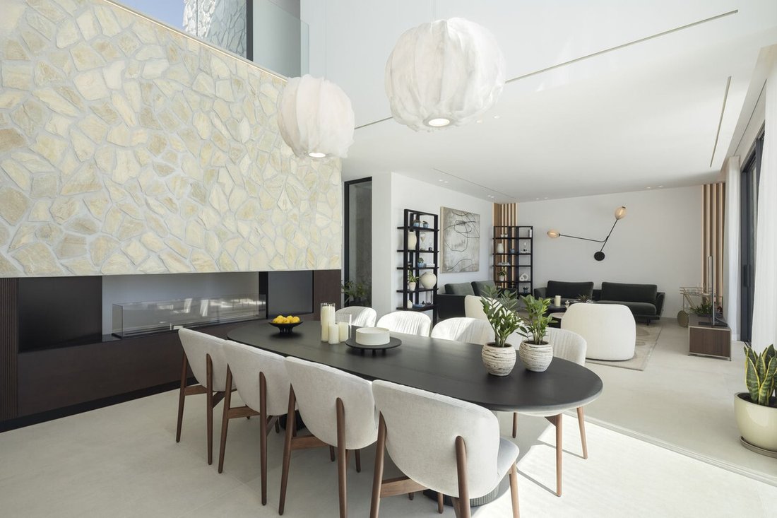 House in La Quinta, Benahavis, Andalusia 3 - 15992698
