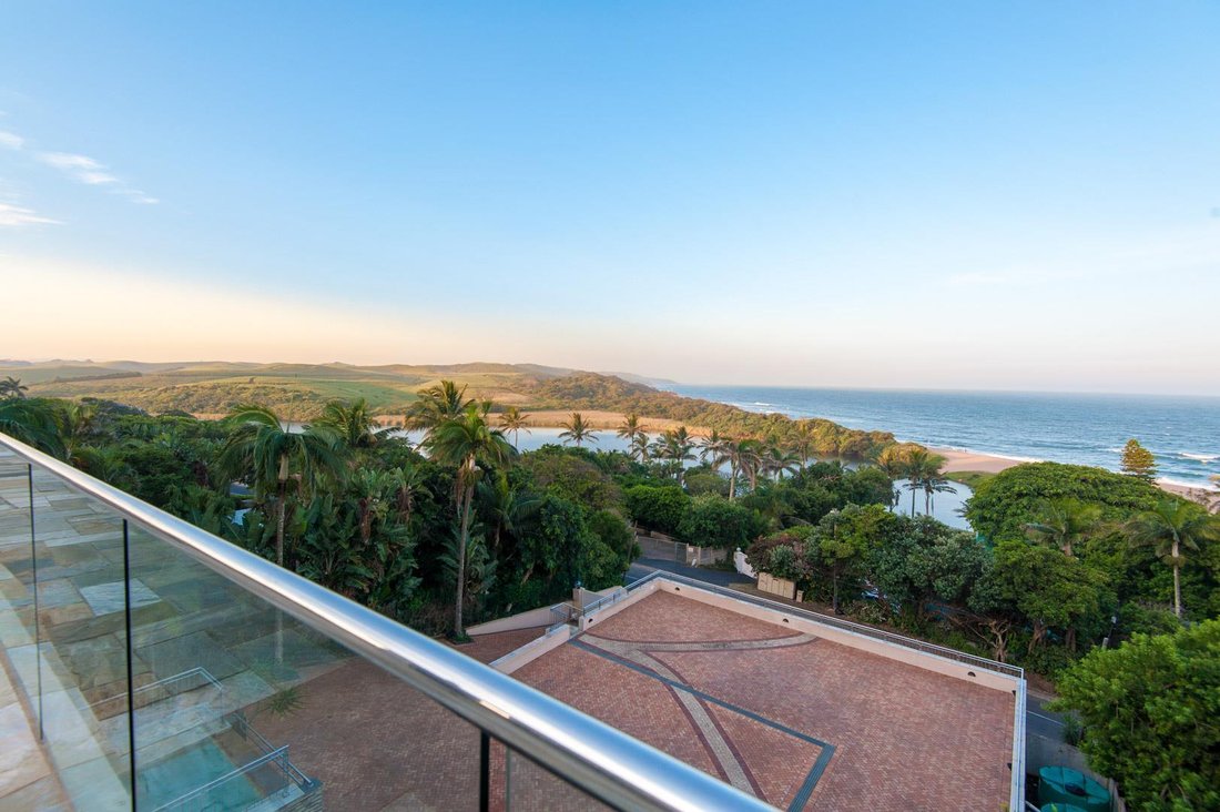 House in Zinkwazi Beach, KwaZulu-Natal, South Africa 2 - 15853815