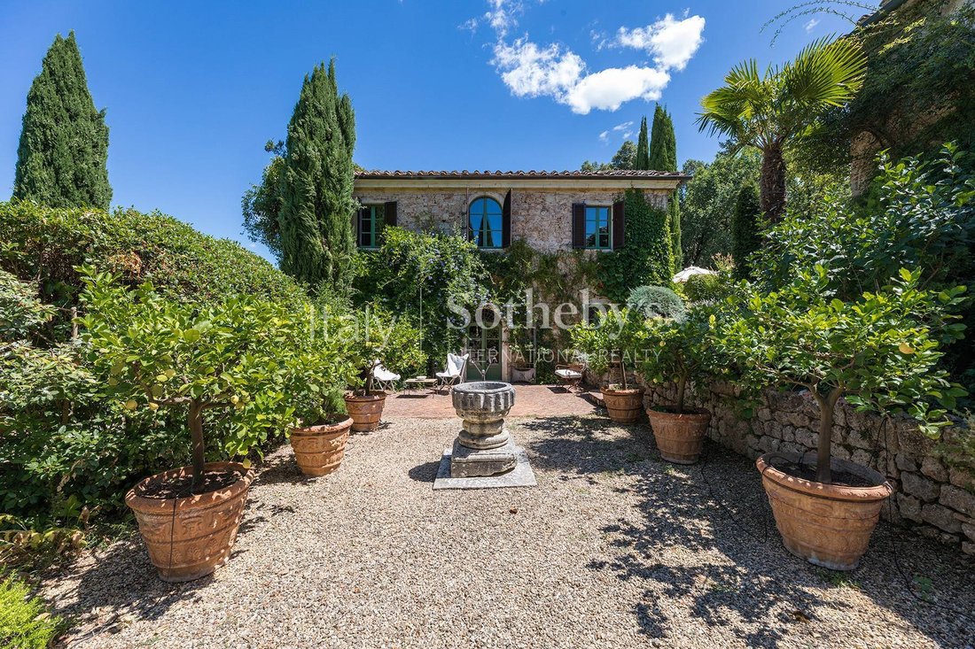 House in Monteriggioni, Tuscany, Italy 3 - 15991676