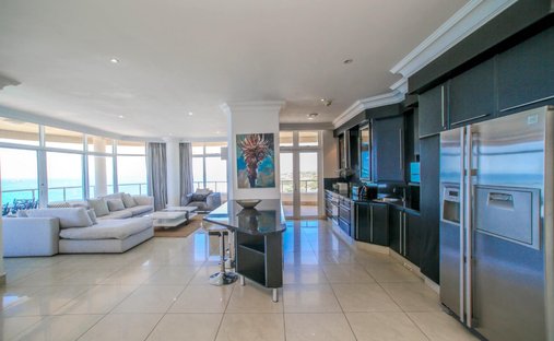 Apartment in La Lucia, KwaZulu-Natal, South Africa 1
