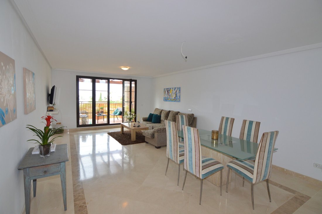 Penthouse in Benahavis, Andalusia, Spain 2 - 15992049