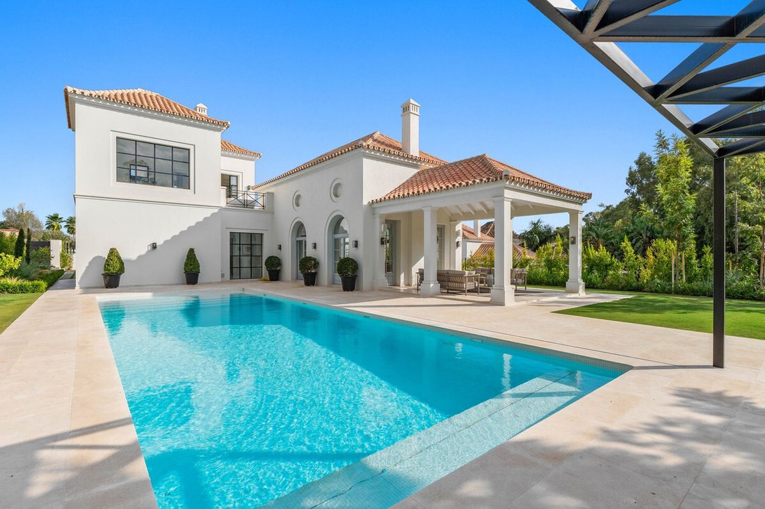 Villa à Nueva Andalucia, Marbella, Espagne 1 - 15992300