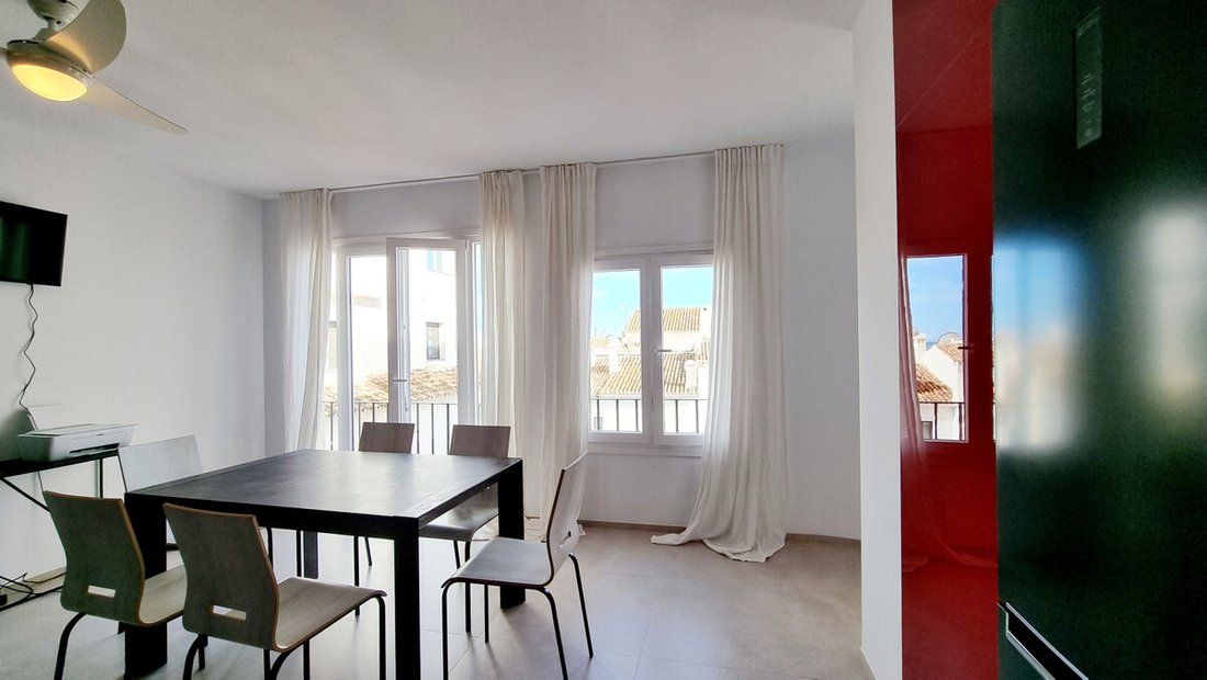 Apartamento en Playa Puerto Banús, Marbella, España 4 - 15991928