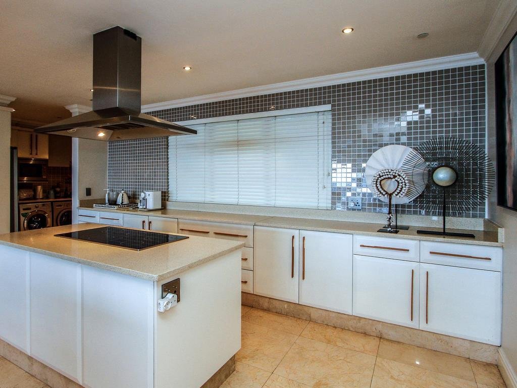 Apartment in La Lucia, KwaZulu-Natal, South Africa 4 - 15853835
