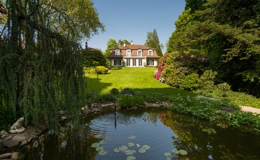 House in Canton of Bern, Switzerland 1