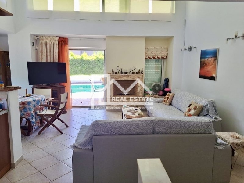 House in Ayios Konstantinos, Attica, Greece 5 - 15990643