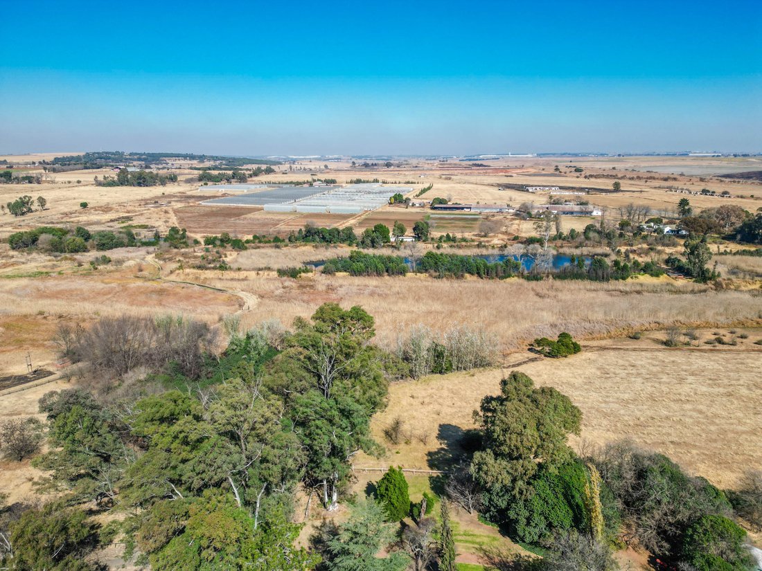 Farm Ranch in Wonderboom, Gauteng, South Africa 2 - 15991491
