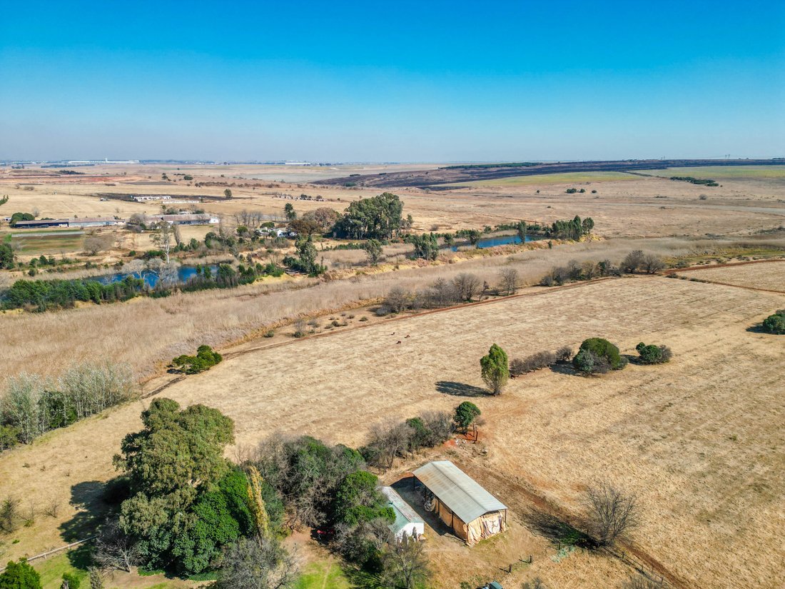 Farm Ranch in Wonderboom, Gauteng, South Africa 3 - 15991491