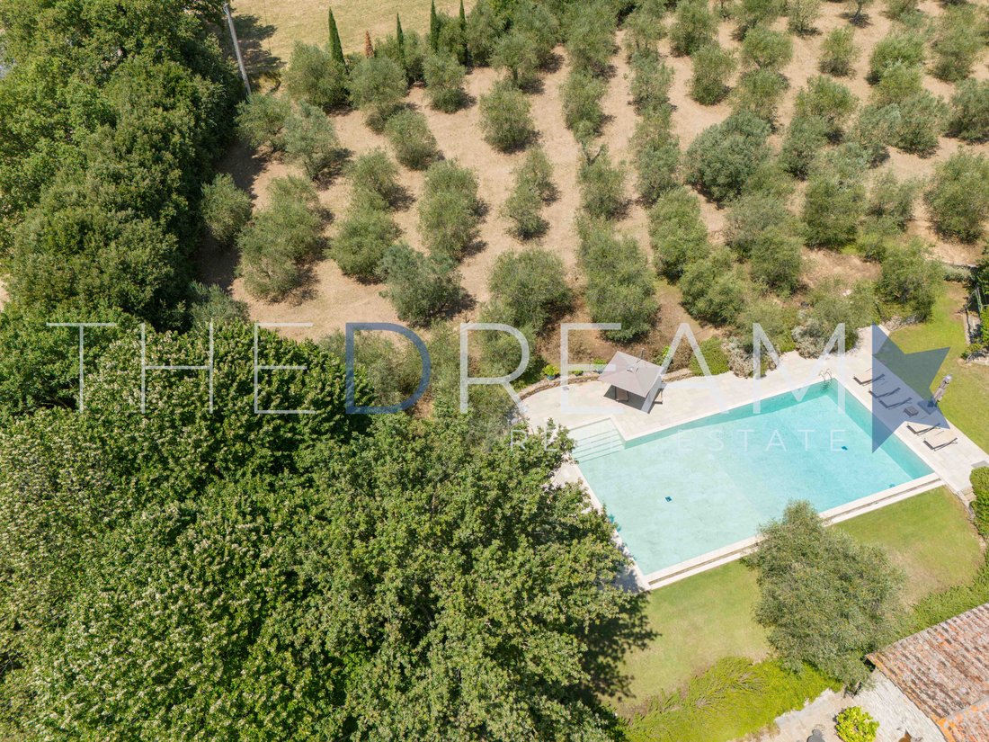 Villa in Pelago, Tuscany, Italy 2 - 15991662