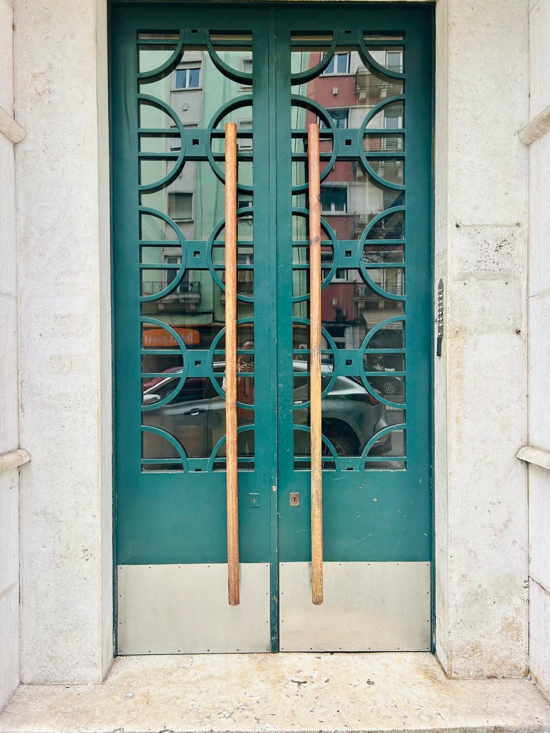 Condo in Areeiro, Lisbon, Portugal 2 - 15991023