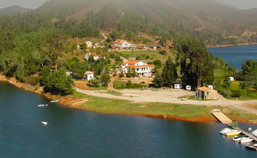 Terrain à Figueiro dos Vinhos e Bairradas, Leiria, Portugal 1