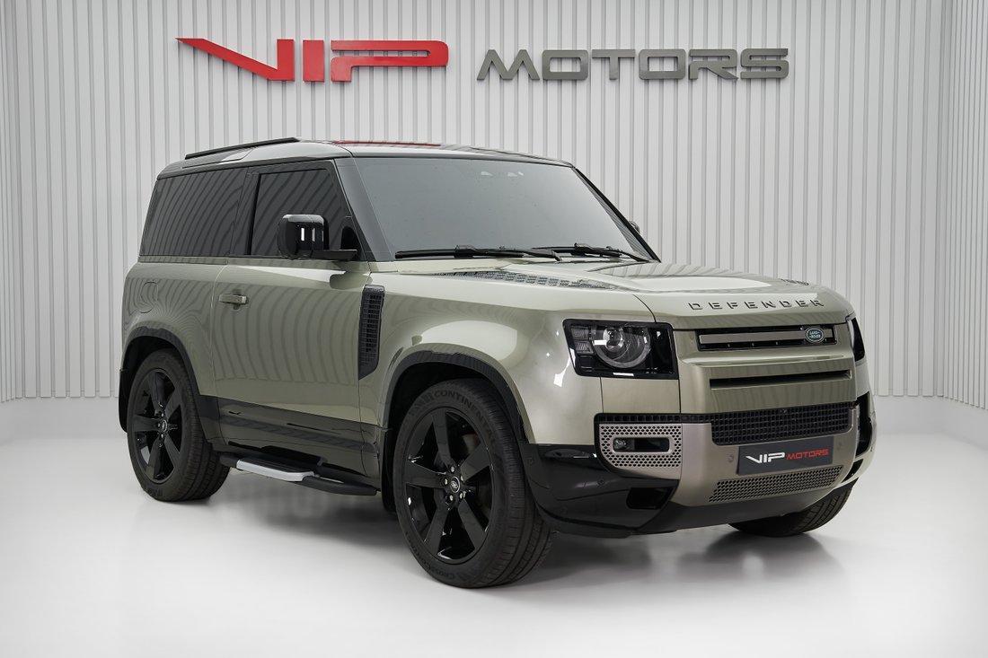 Suv in Dubai, Dubai, United Arab Emirates 1 - 15991815