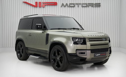 2025 Land Rover Defender 90  in Dubai, United Arab Emirates 1