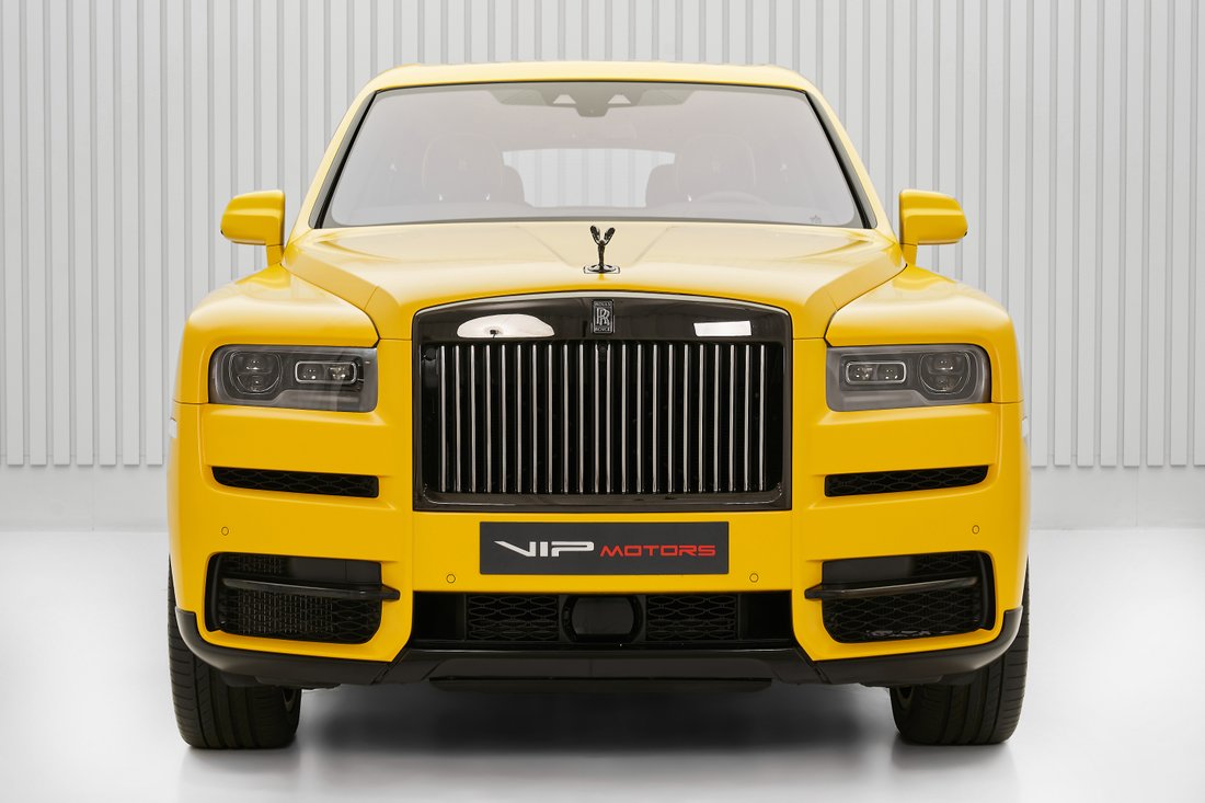 Suv in Dubai, Dubai, United Arab Emirates 2 - 12795328
