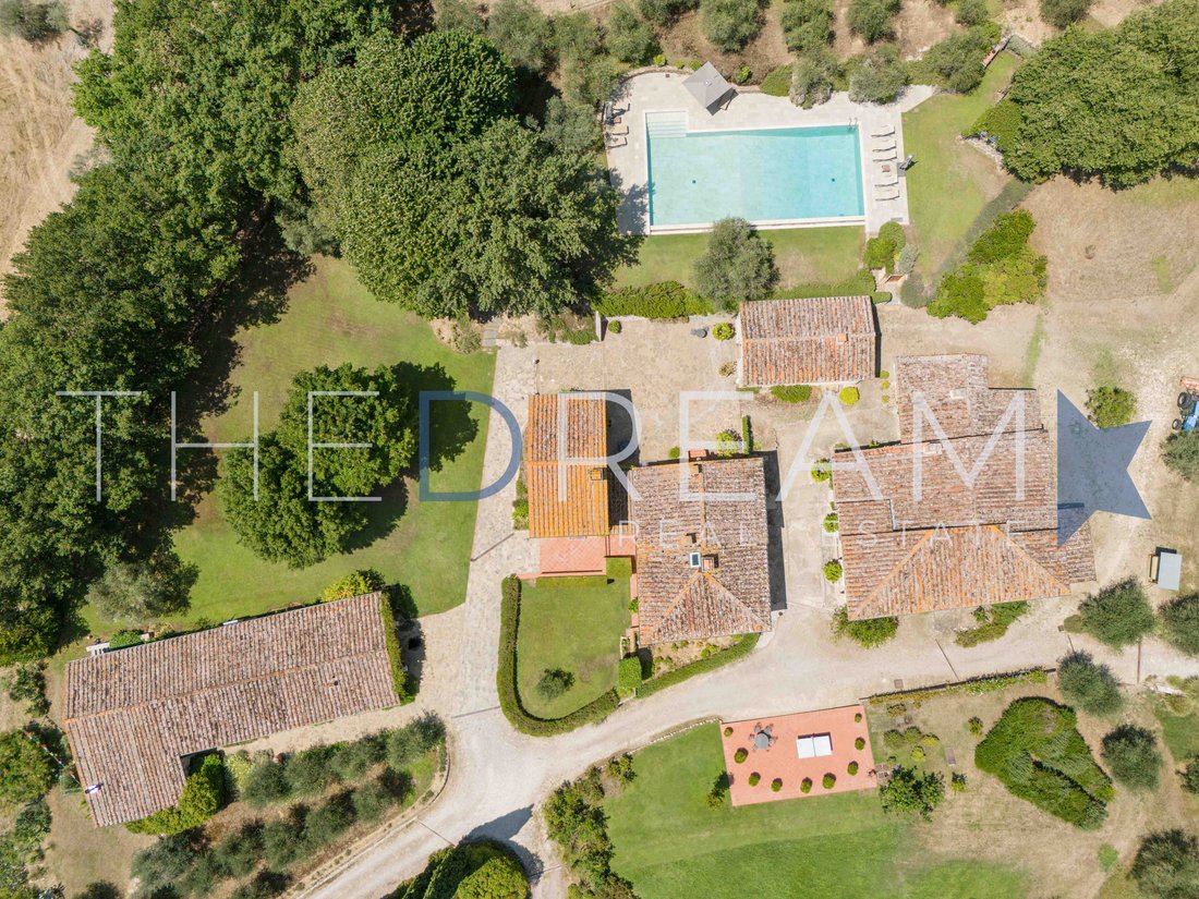 Villa in Pelago, Tuscany, Italy 4 - 15991662