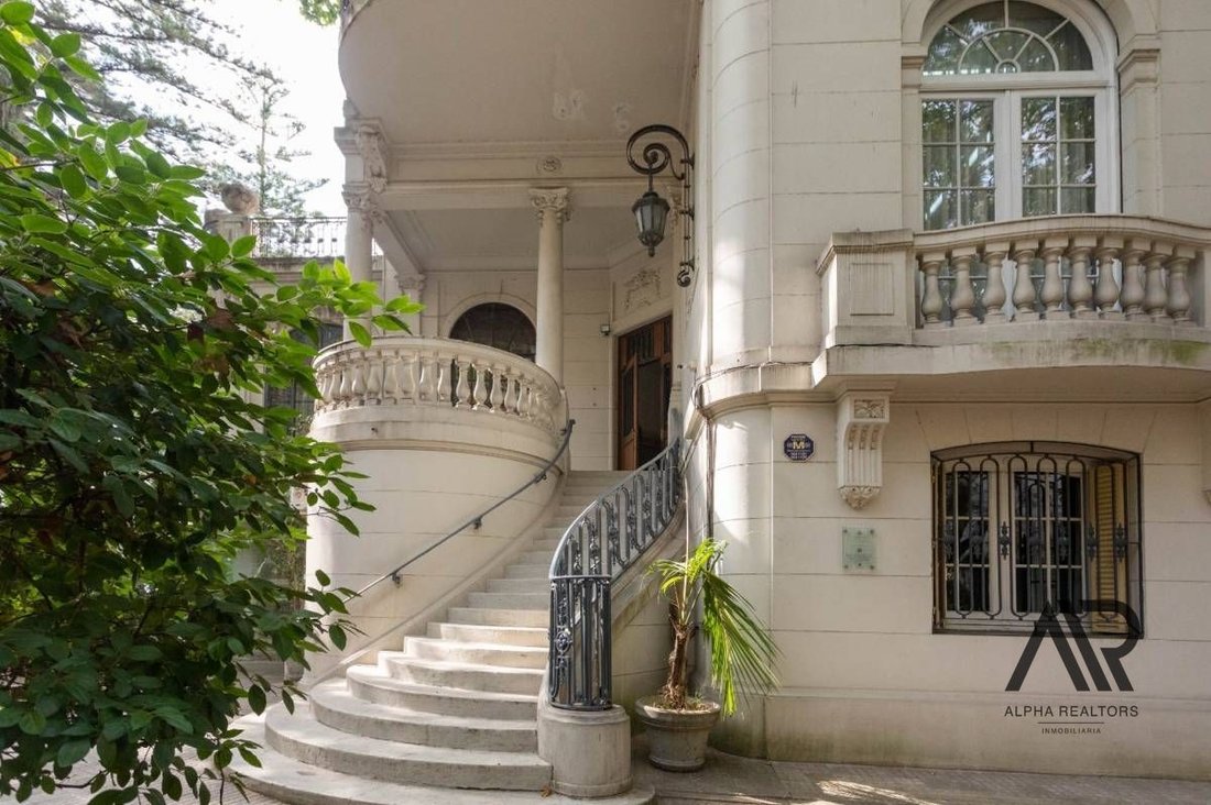 House in Montevideo, Departamento de Montevideo, Uruguay 2 - 15992095