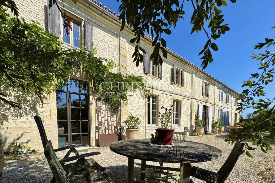 House in Vanzac, Nouvelle-Aquitaine, France 4 - 15826201